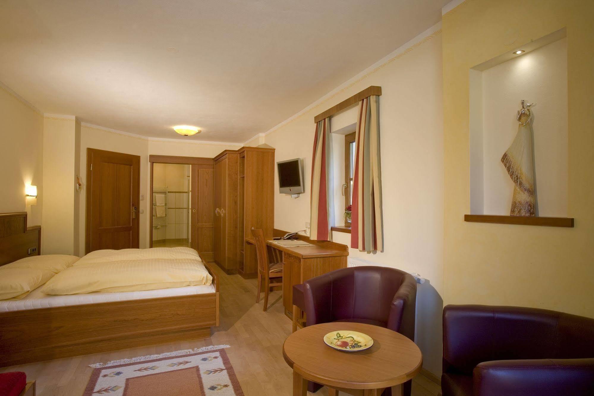 Garten - Hotel Sallerhof 格洛迪 外观 照片